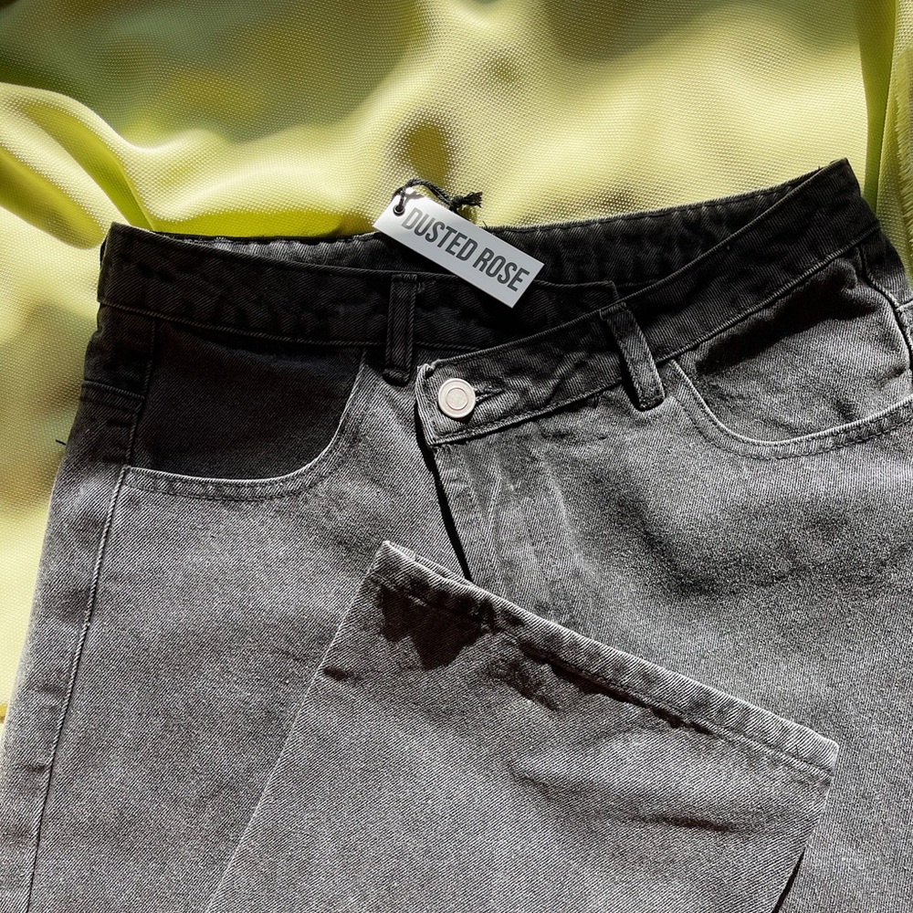 Asymmetric Waist Jeans